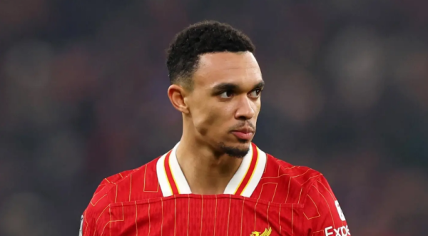 诚利和 阿诺德挥别安菲尔德: 廿载红军路终章 银河战舰新征途启航