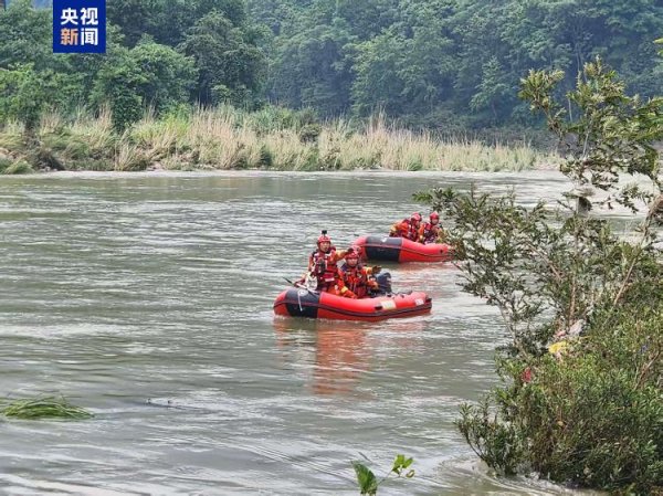 豪资随配 广西龙胜山洪灾害已找到6名遇难者 仍有2人失联