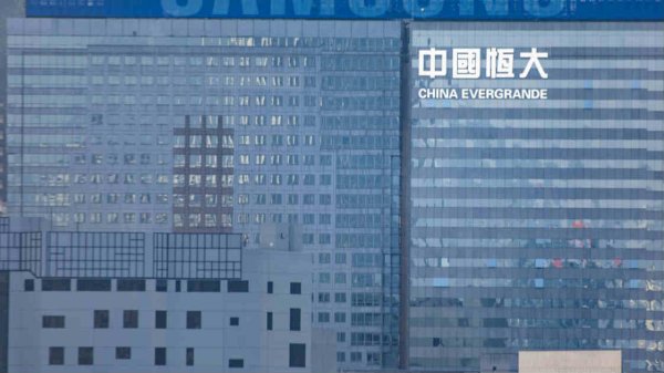 鳄鱼配资 小鹏汽车：全新小鹏P7正式上市，售价21.98万元起